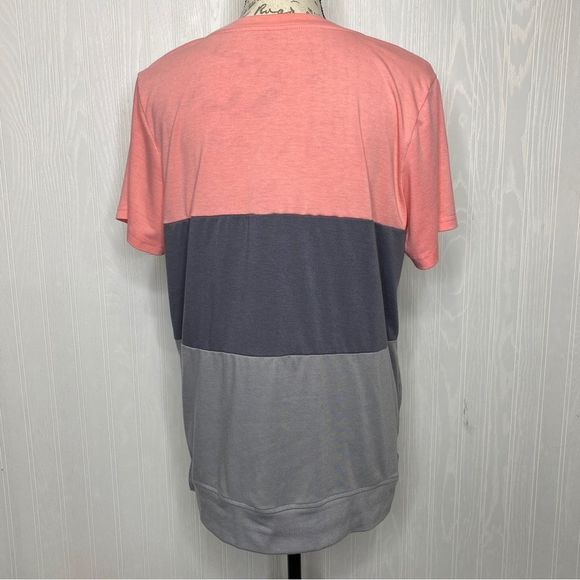 Colorblock short sleeve shirt Size Large - Picture 5 of 8